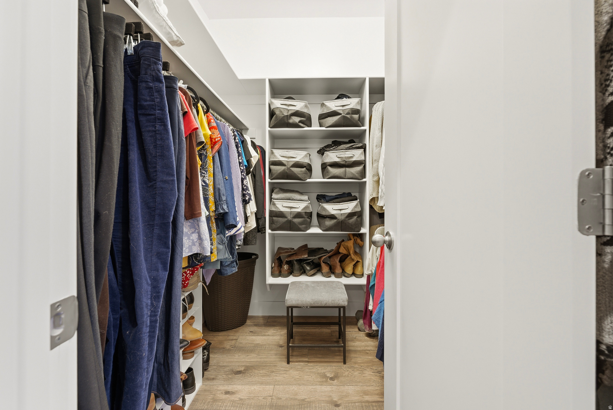 DAYBREAK - Residential