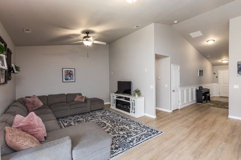 Tiny photo for 953 N CAMBRIA DR W, North Salt Lake, UT 84054 (MLS # 2135505)