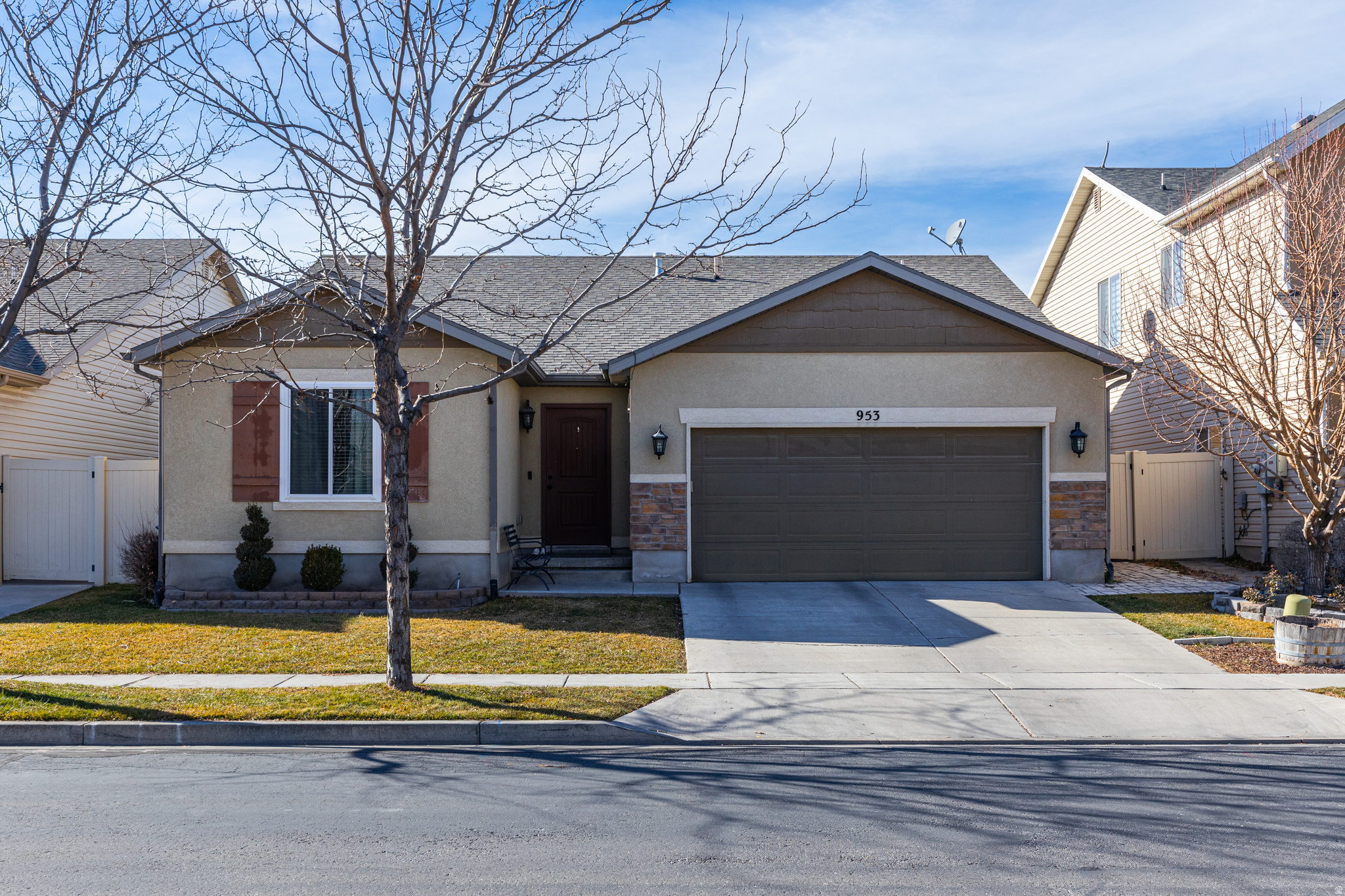 FOXBORO NORTH - Residential