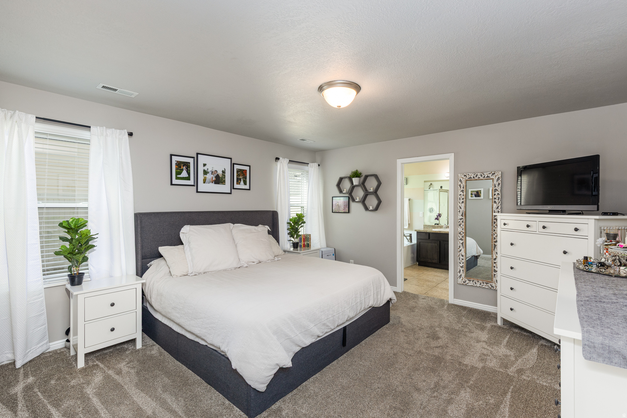 FOXBORO NORTH - Residential