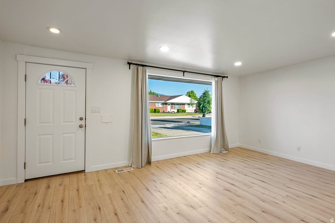 UTAHNA-MURRAY - Residential