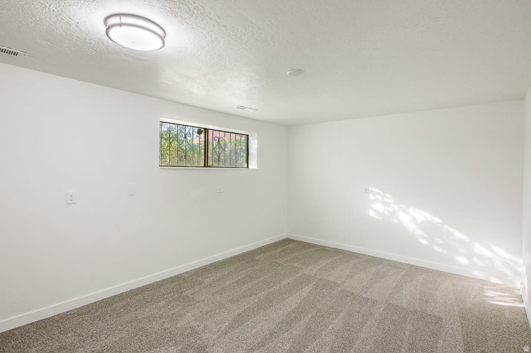 UTAHNA-MURRAY - Residential