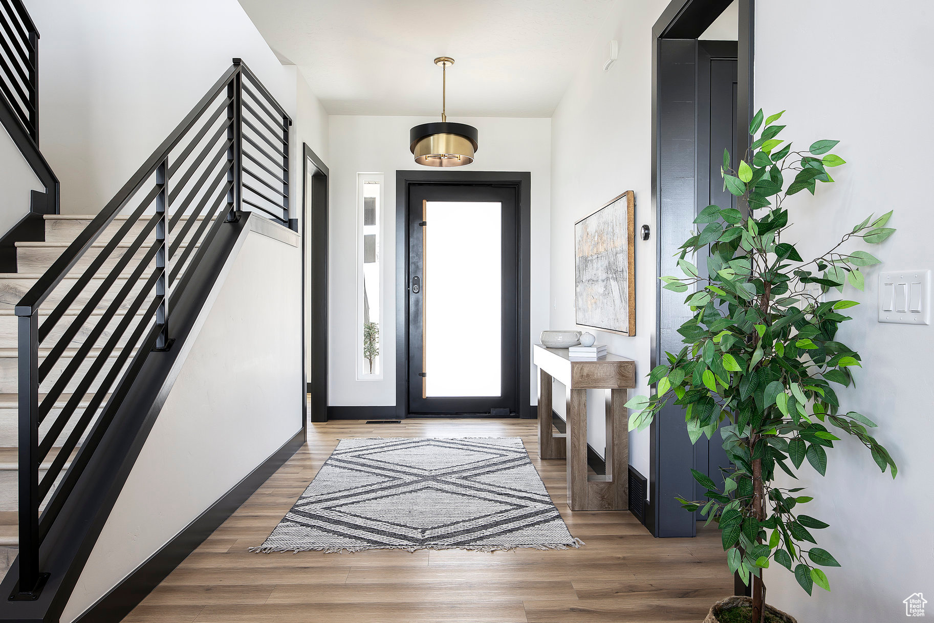 4876 W Step Rock Ln, Herriman, Utah image 4