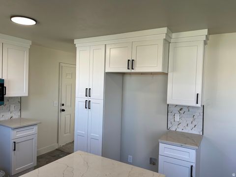 Tiny photo for 5287 S KINGSWOOD DR, Taylorsville, UT 84129 (MLS # 2144957)