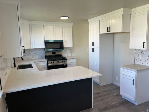 Tiny photo for 5287 S KINGSWOOD DR, Taylorsville, UT 84129 (MLS # 2144957)
