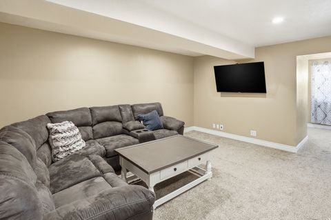 Tiny photo for 1328 N QUINCY AVE E, Ogden, UT 84401 (MLS # 2126449)