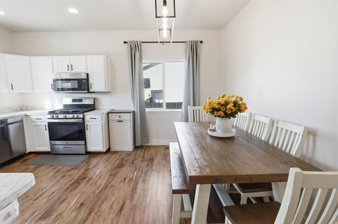 Tiny photo for 1328 N QUINCY AVE E, Ogden, UT 84401 (MLS # 2126449)