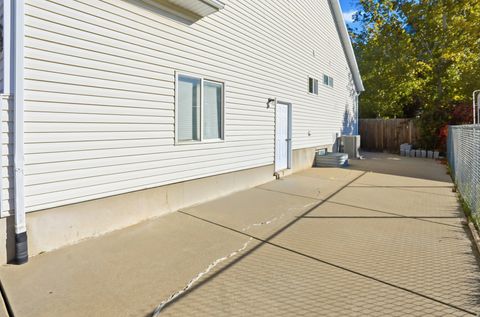 Tiny photo for 1328 N QUINCY AVE E, Ogden, UT 84401 (MLS # 2126449)