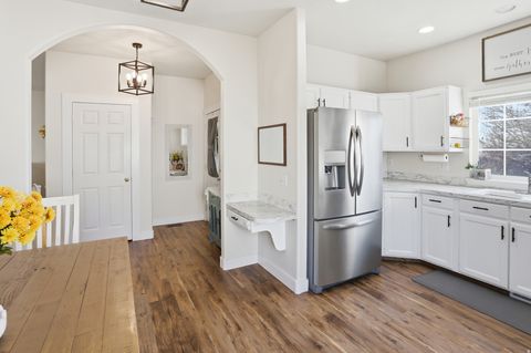 Tiny photo for 1328 N QUINCY AVE E, Ogden, UT 84401 (MLS # 2126449)