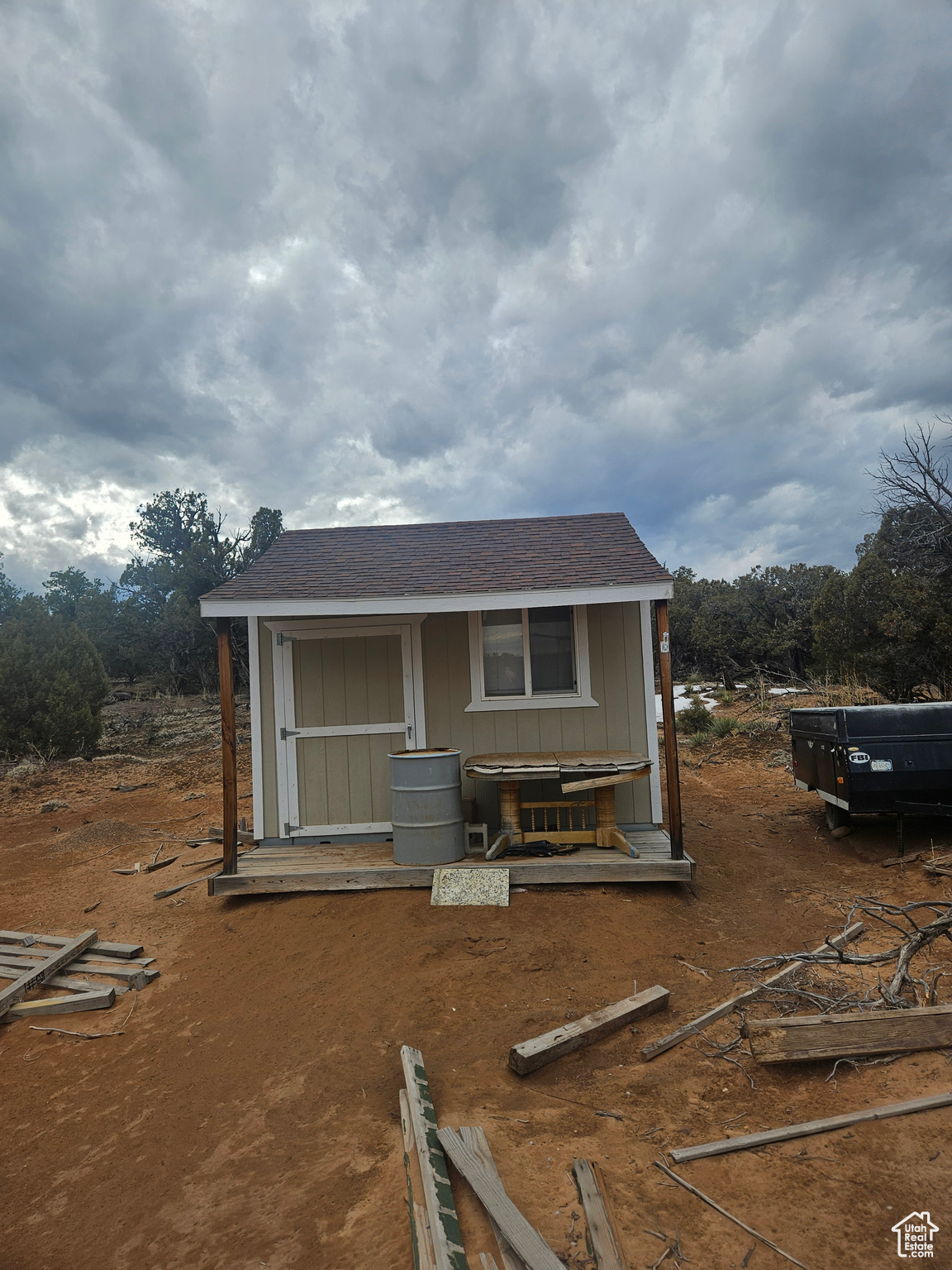 10 acres in Great Basin Estates on the west side of Starvation Reservoir. Property includes campers and a shed/cabin. Nice trees. Unique terrain with leveled out places to build a cabin or come enjoy for the weekend.