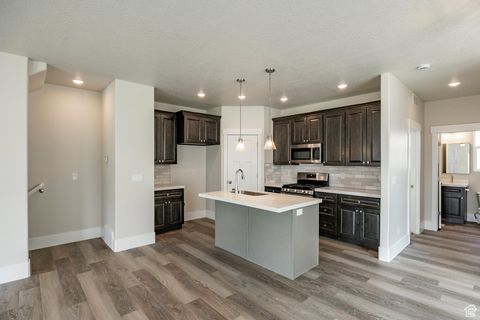 Tiny photo for 2748 E 1060 S, Spanish Fork, UT 84660 (MLS # 2114412)