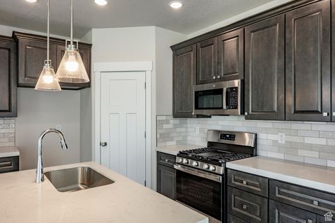 Tiny photo for 2748 E 1060 S, Spanish Fork, UT 84660 (MLS # 2114412)