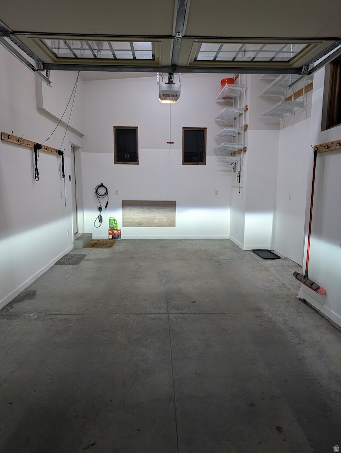 THE RIDGE TOWNHOMES - Residential