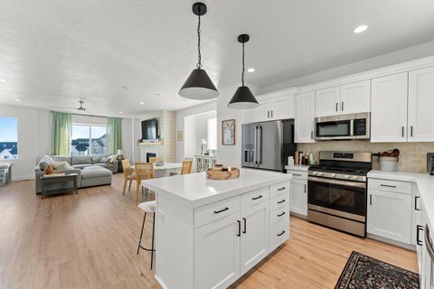 Tiny photo for 1022 W SHADOW BROOK LN, Lehi, UT 84048 (MLS # 2147461)