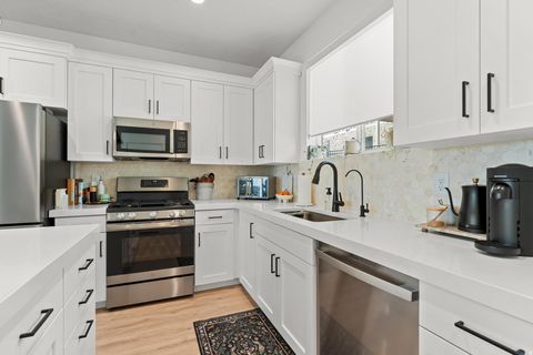 Tiny photo for 1022 W SHADOW BROOK LN, Lehi, UT 84048 (MLS # 2147461)