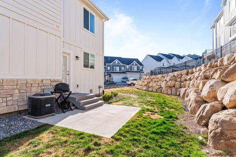 Tiny photo for 1022 W SHADOW BROOK LN, Lehi, UT 84048 (MLS # 2147461)