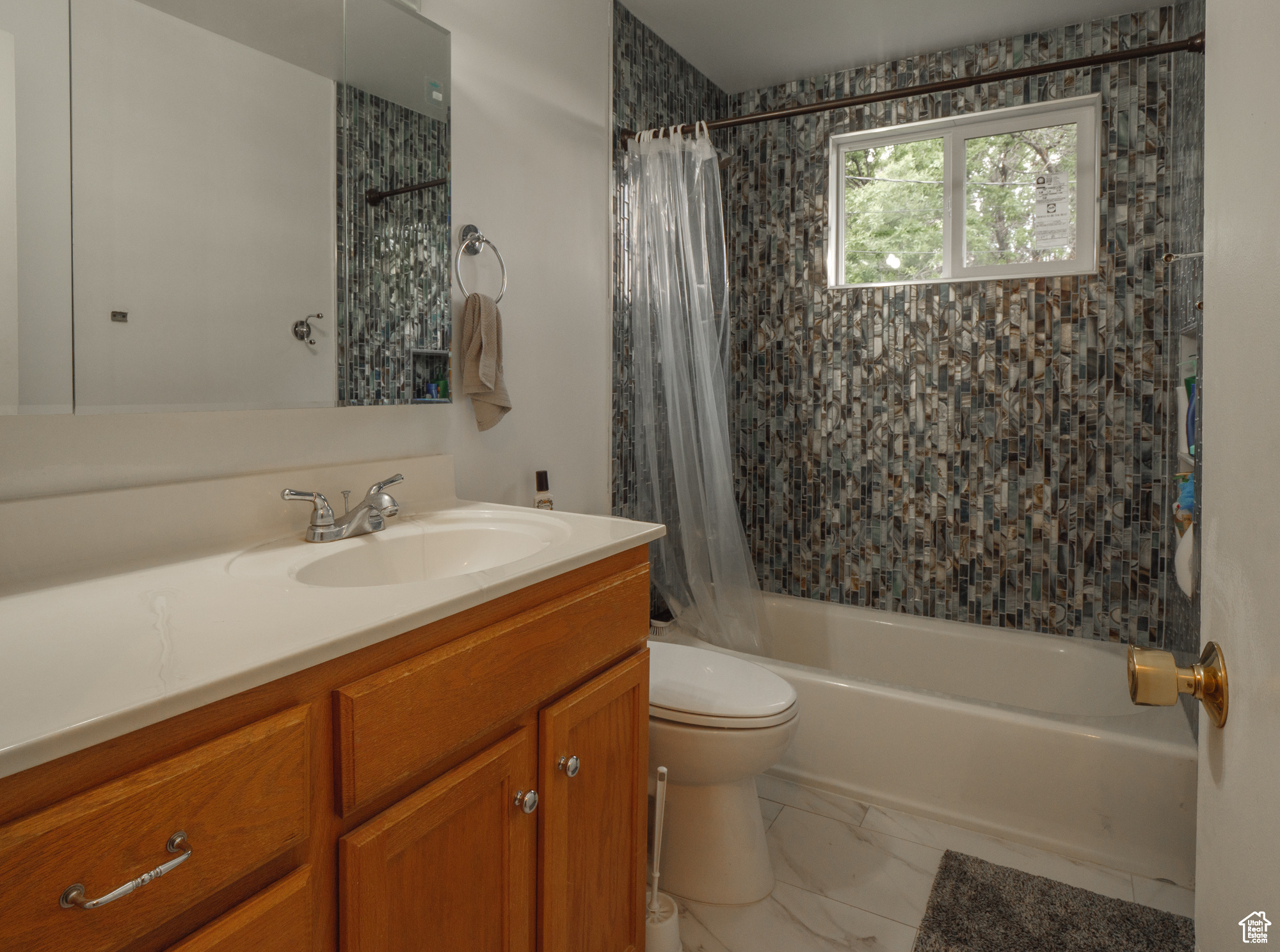 GOLDEN ACRES SUB #2 - Residential