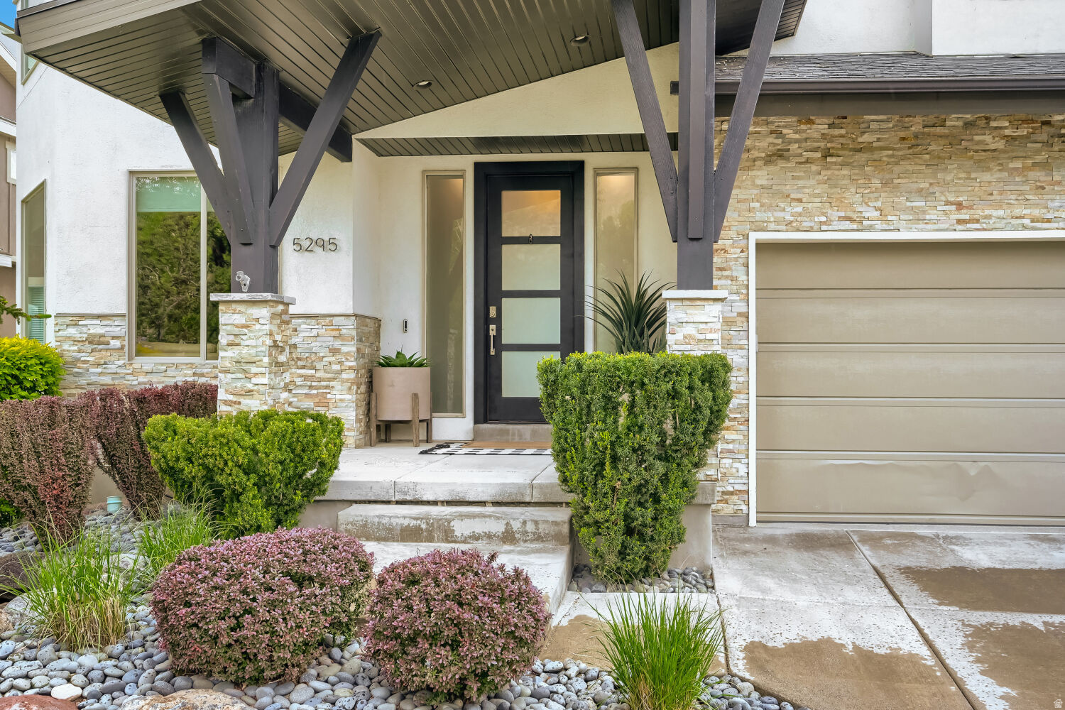 EAGLE SUMMIT PHASE 1 - Residential