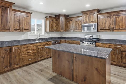 Tiny photo for 2142 W 3100 S, West Haven, UT 84401 (MLS # 2140065)