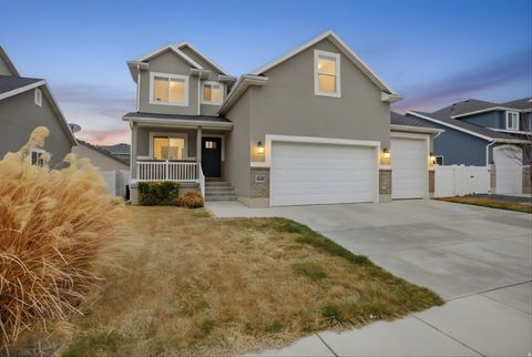 Tiny photo for 2142 W 3100 S, West Haven, UT 84401 (MLS # 2140065)