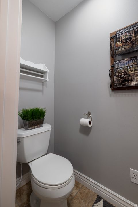 Tiny photo for 4491 N 3000 W, Roosevelt, UT 84066 (MLS # 2146810)