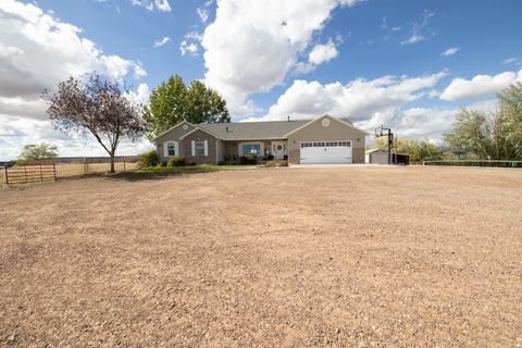Tiny photo for 4491 N 3000 W, Roosevelt, UT 84066 (MLS # 2146810)