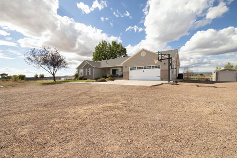 Tiny photo for 4491 N 3000 W, Roosevelt, UT 84066 (MLS # 2146810)