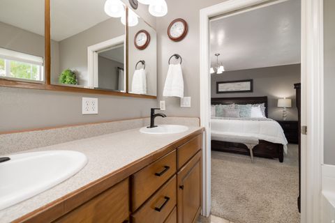 Tiny photo for 4491 N 3000 W, Roosevelt, UT 84066 (MLS # 2146810)