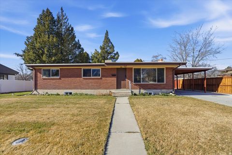 Photo of 881 N 950 W, Provo, UT 84604 (MLS # 2133792)