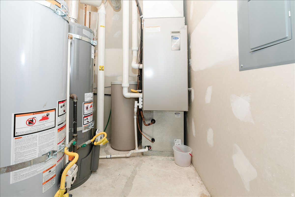 SHADOW BLUFF ESTATES - Residential