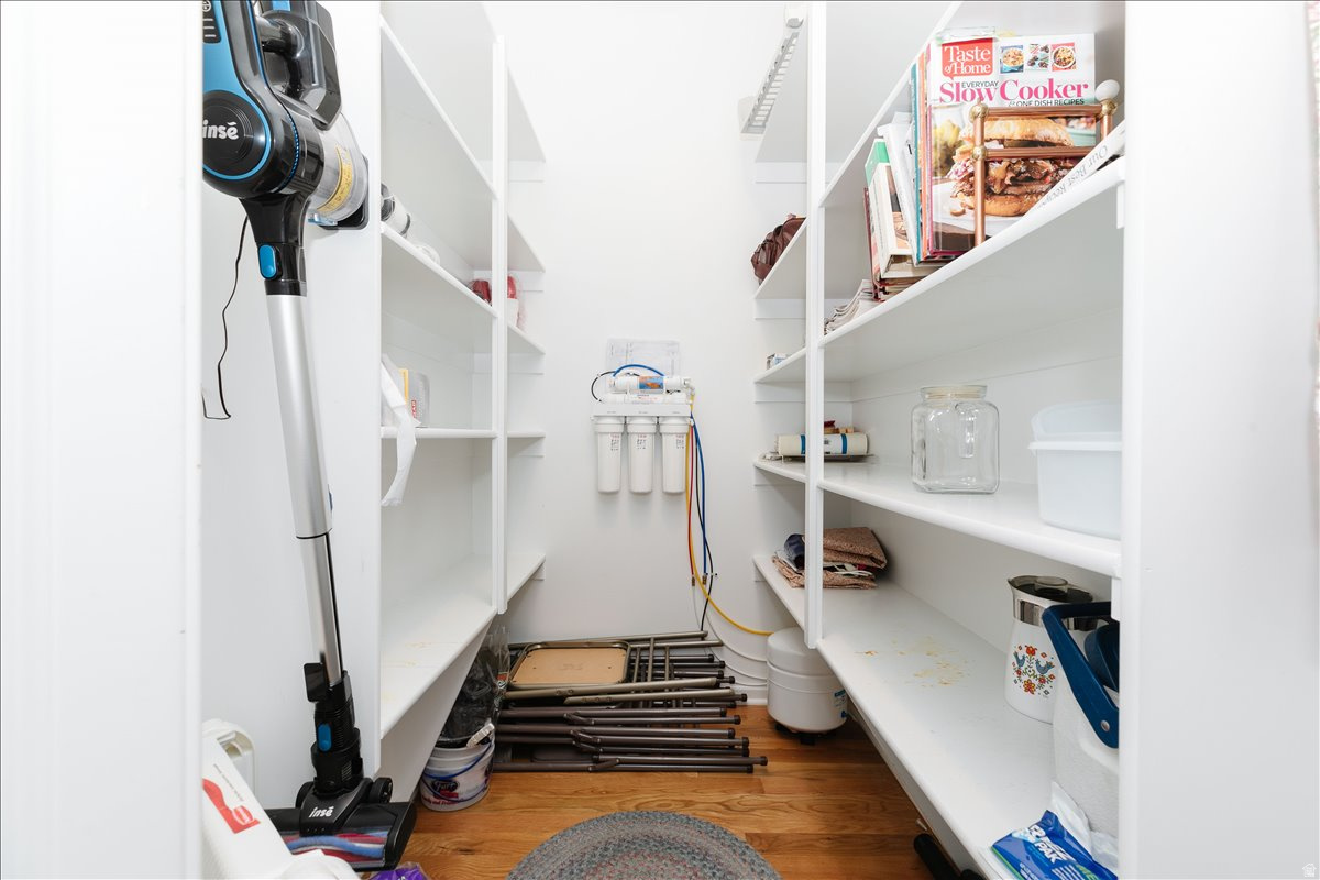 SHADOW BLUFF ESTATES - Residential