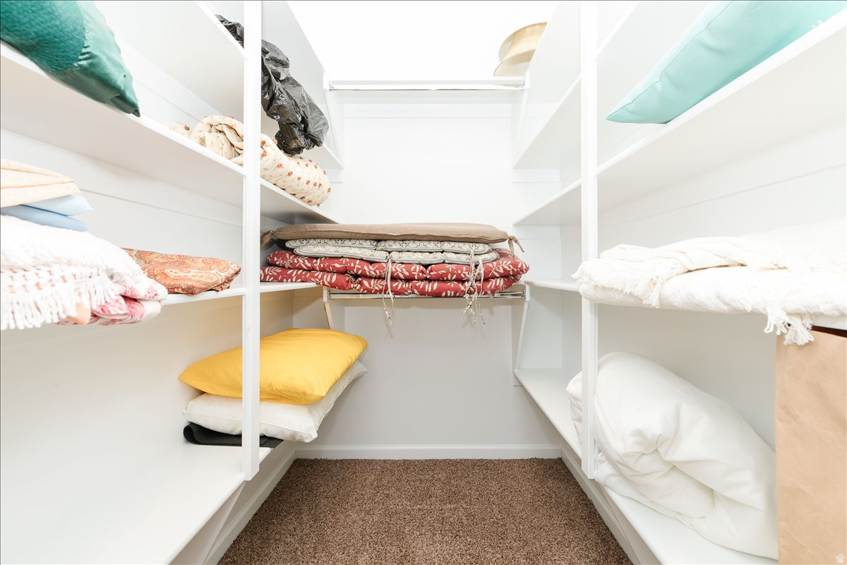 SHADOW BLUFF ESTATES - Residential