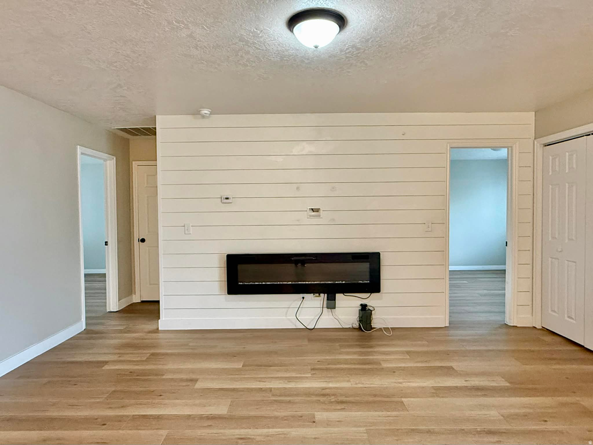 MAESER MEADOWS - Residential