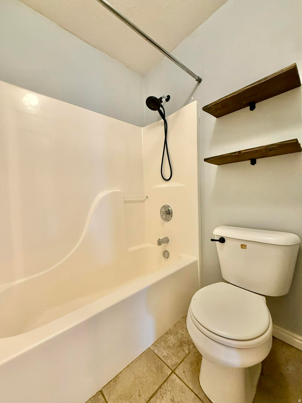 MAESER MEADOWS - Residential