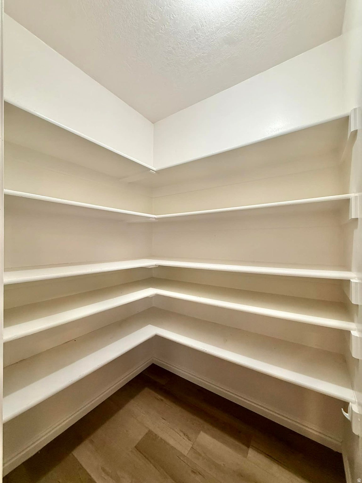 MAESER MEADOWS - Residential