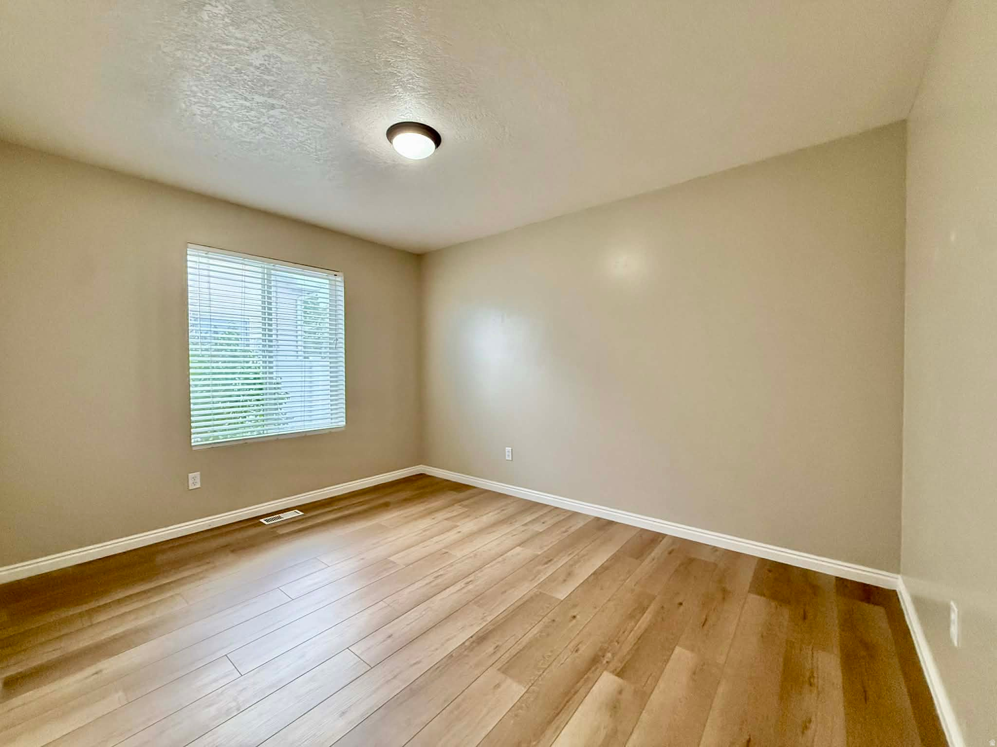 MAESER MEADOWS - Residential