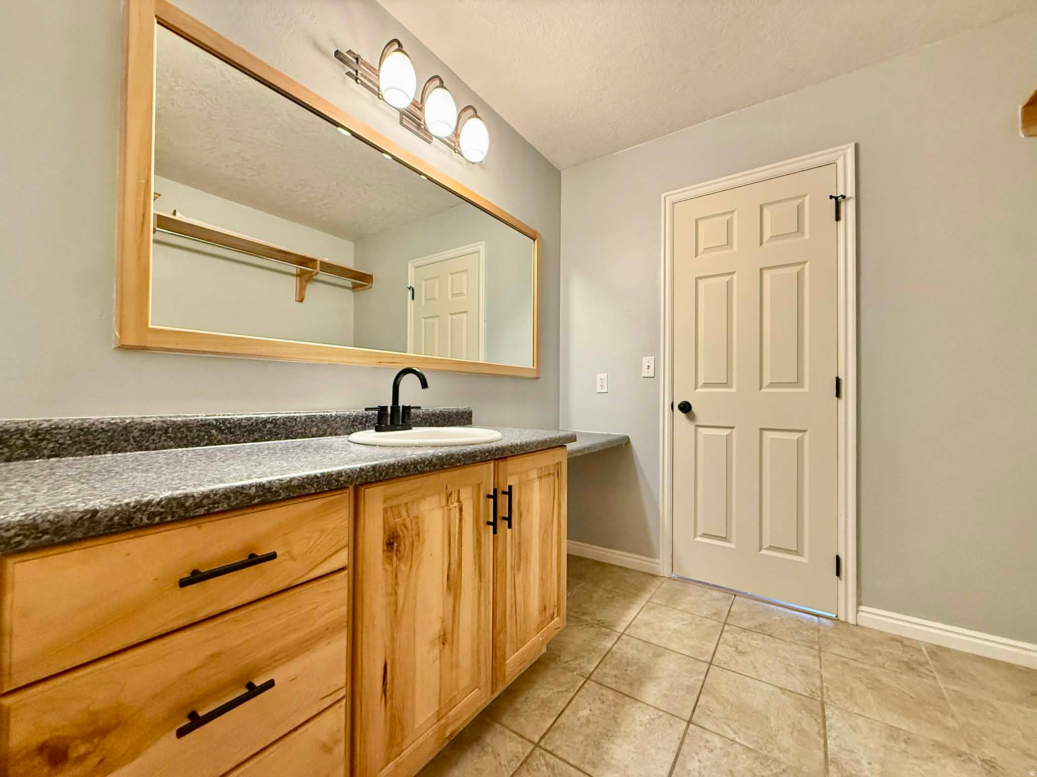 MAESER MEADOWS - Residential