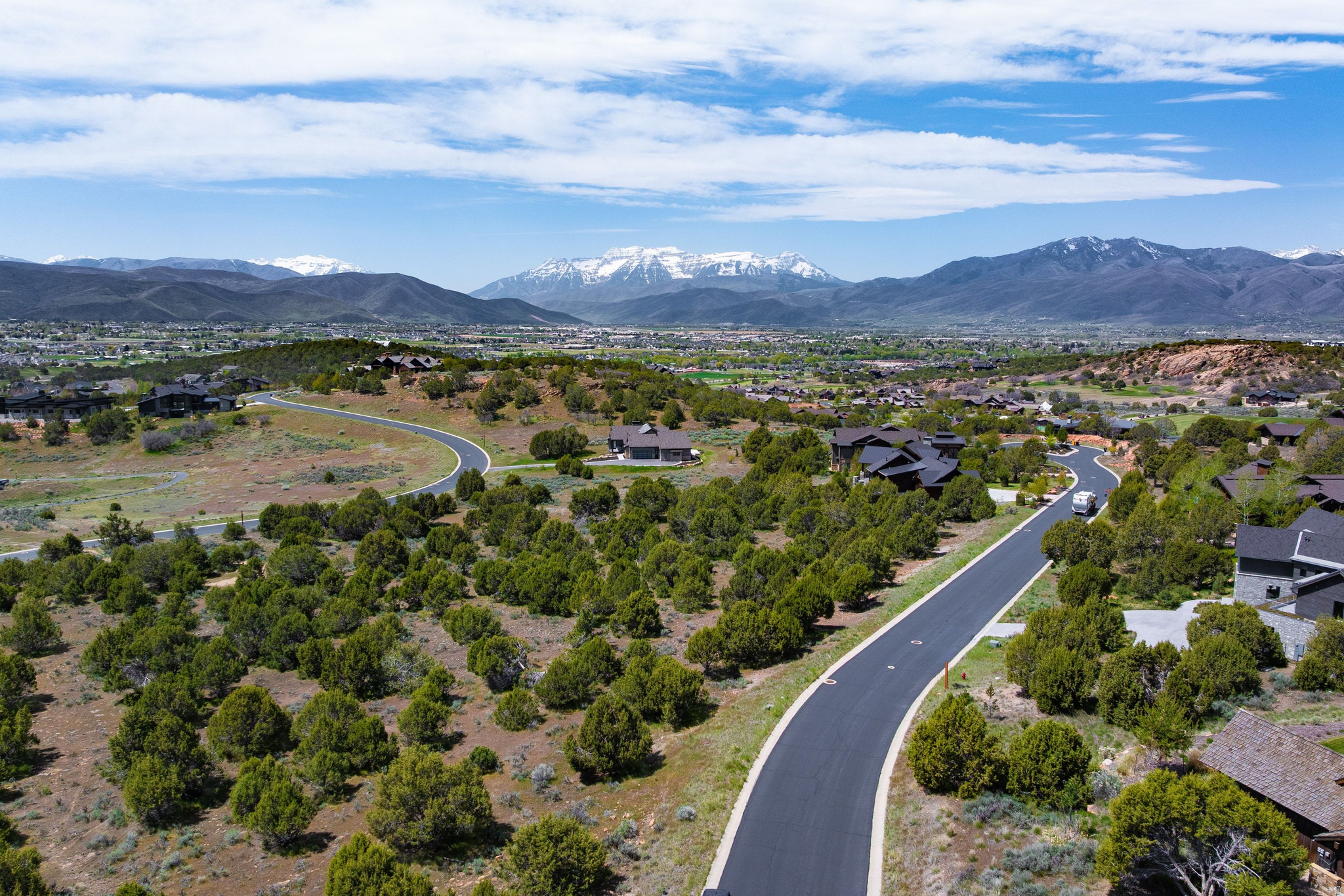 RED LEDGES - Land