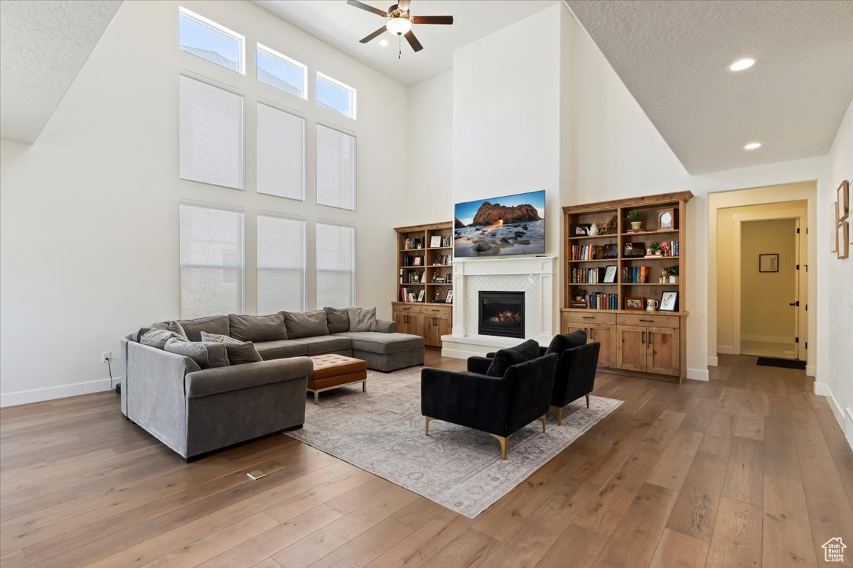 SEASONS ESTATES - Residential