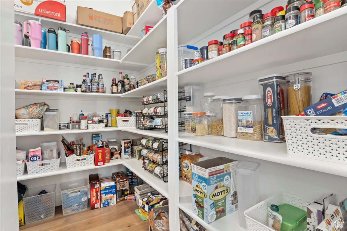 SEASONS ESTATES - Residential