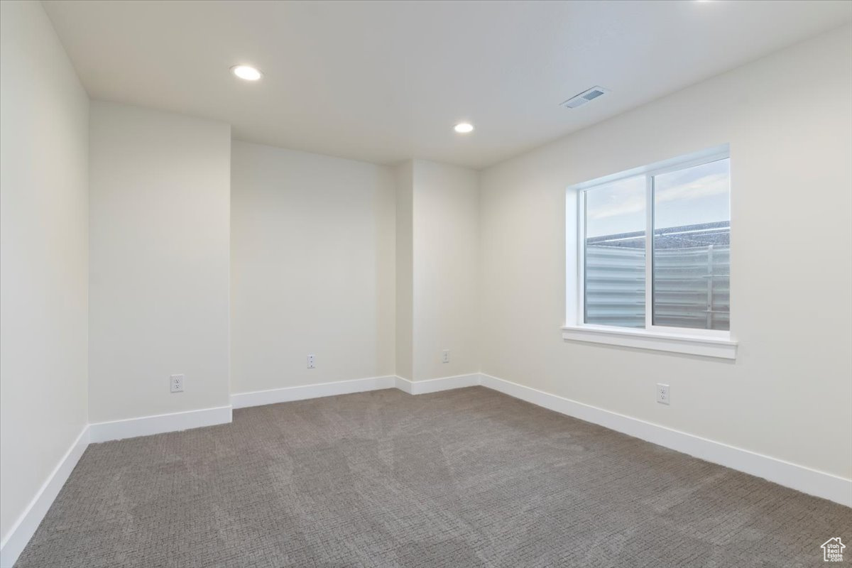 SEASONS ESTATES - Residential