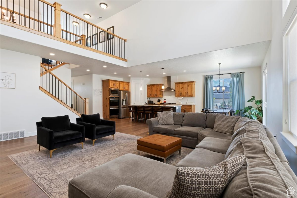 SEASONS ESTATES - Residential