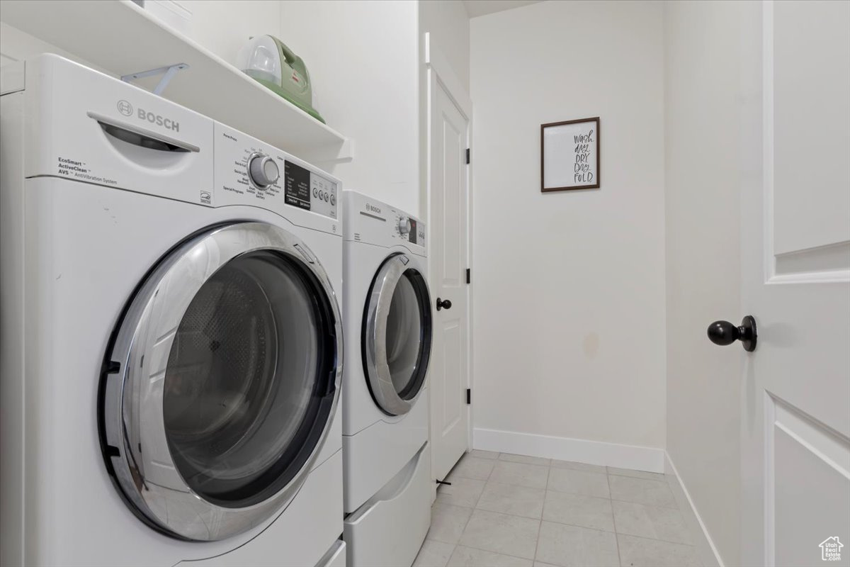 SEASONS ESTATES - Residential