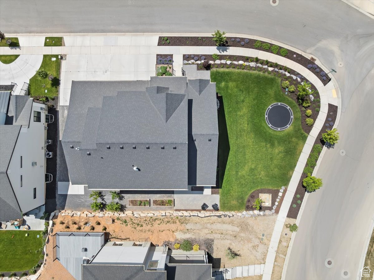 SEASONS ESTATES - Residential