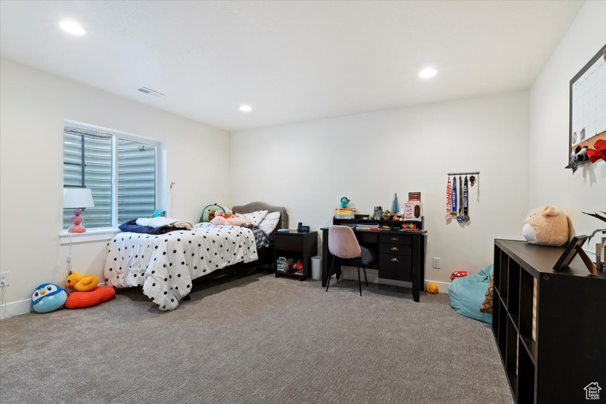 SEASONS ESTATES - Residential