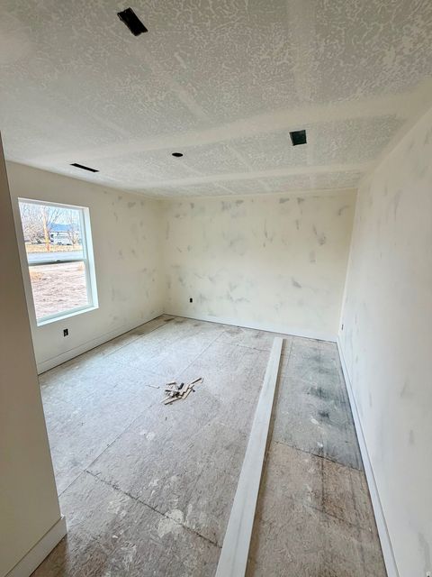 Tiny photo for 272 N 400 W, Preston, ID 83263 (MLS # 2123658)