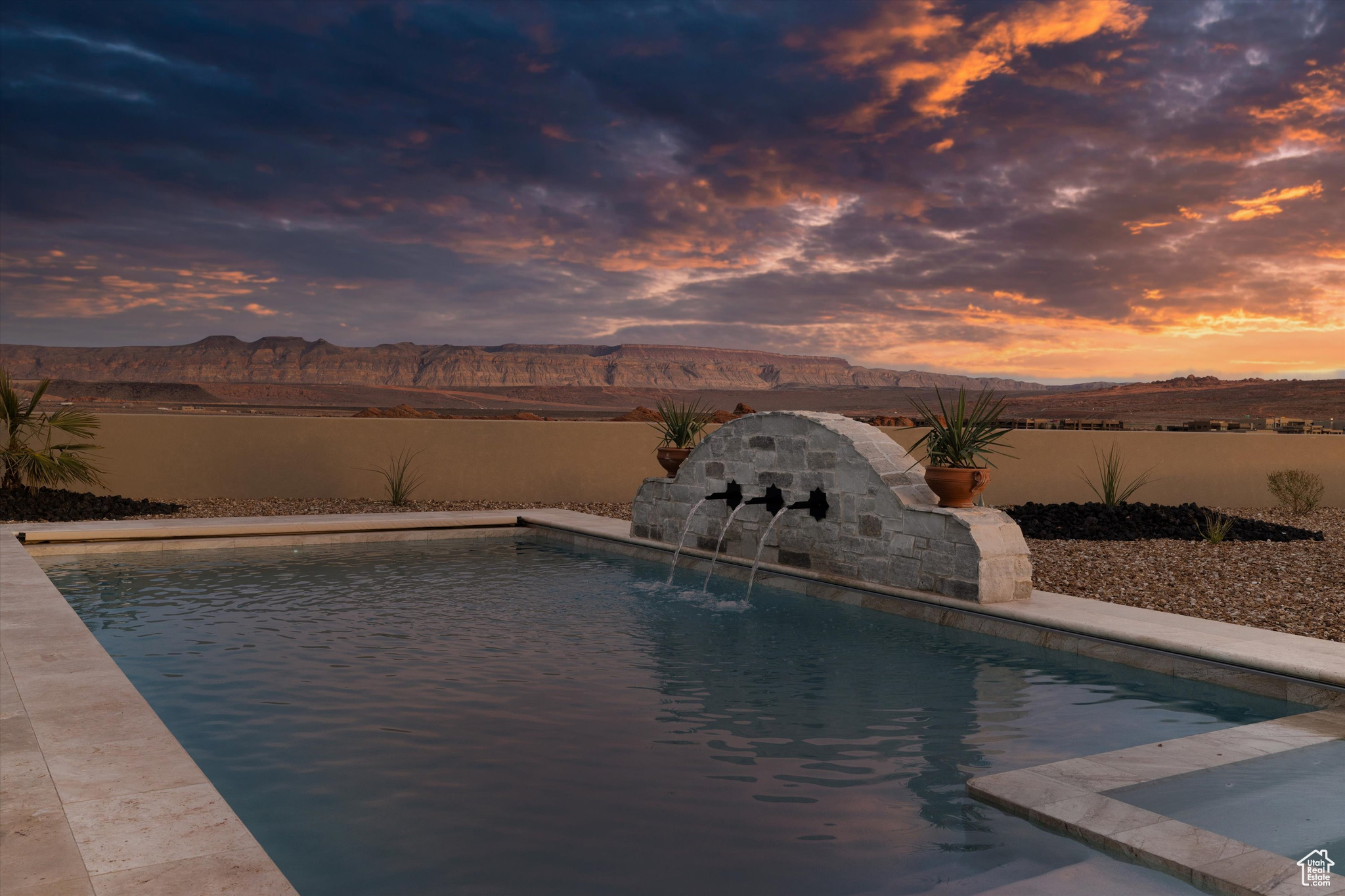 ESTATES AT SAND HOLLOW RESORT - Residential