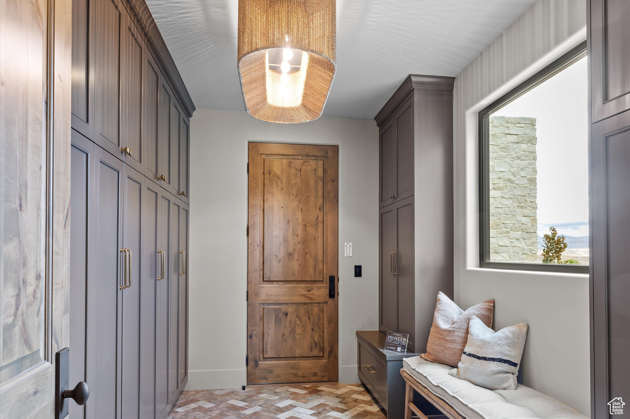 ESTATES AT SAND HOLLOW RESORT - Residential