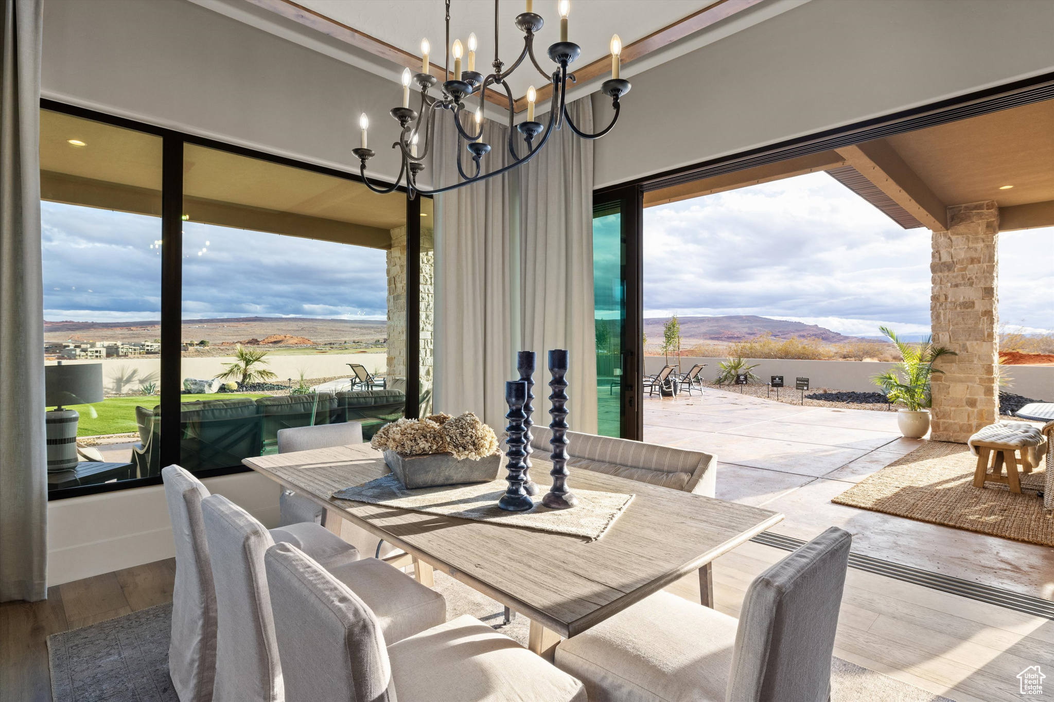 ESTATES AT SAND HOLLOW RESORT - Residential