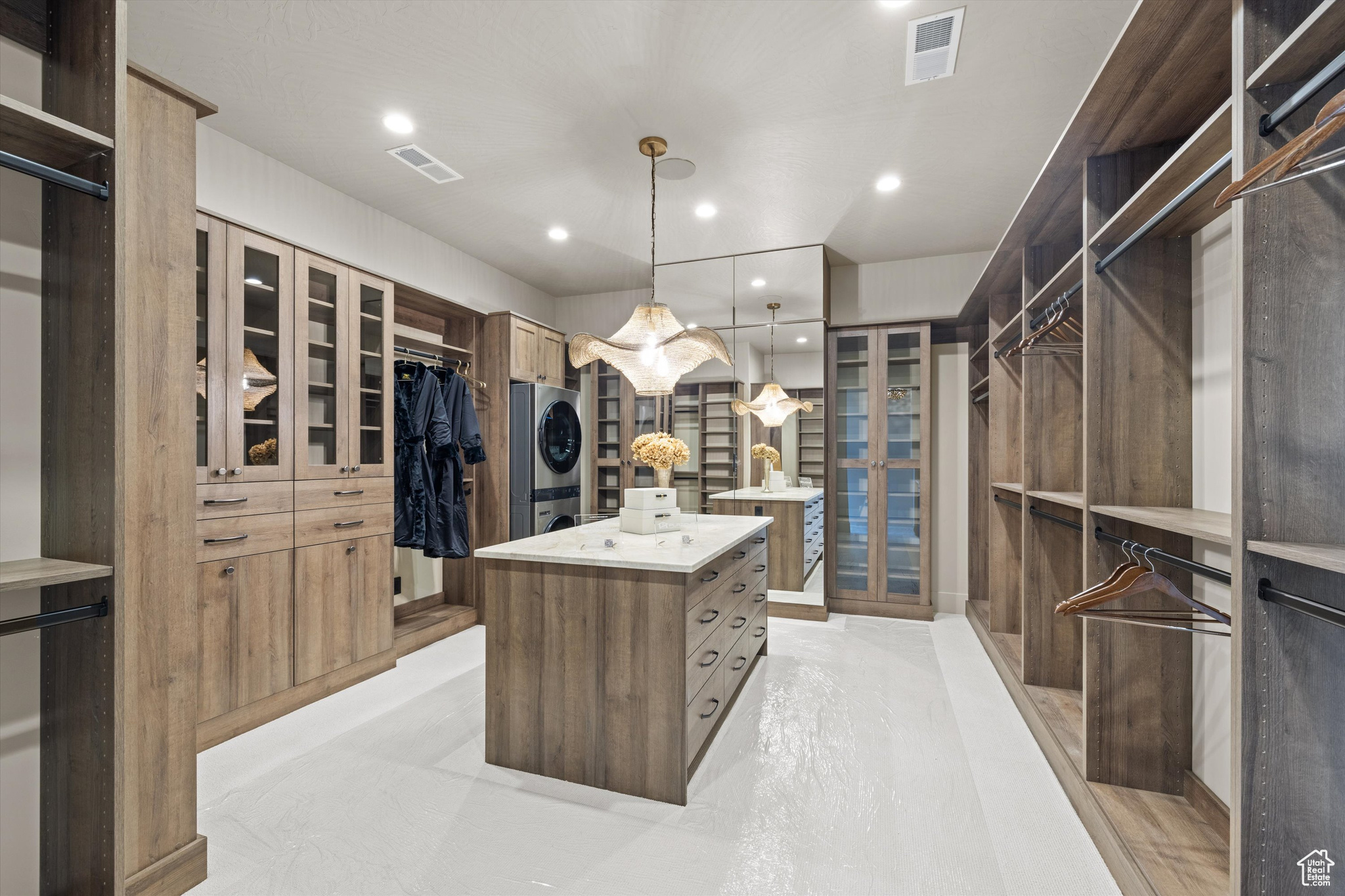 ESTATES AT SAND HOLLOW RESORT - Residential